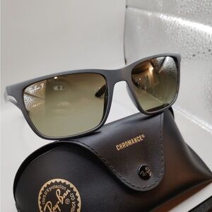 Ray-Ban Matte Gray Frame Sunglasses with Green Gradient Lenses(RB4330CH)